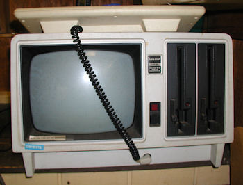 TRS 80 Model 16B